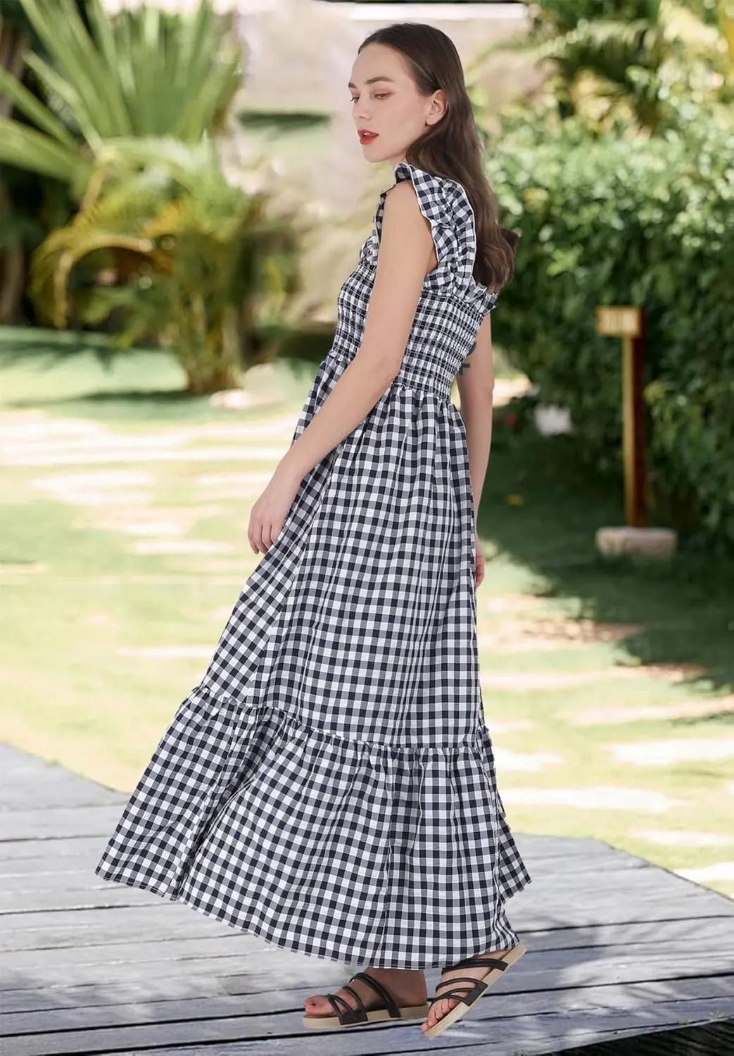 chouyatou Women's Retro Plaid Smocked Dress Spaghetti Strap Flounce Long Dress