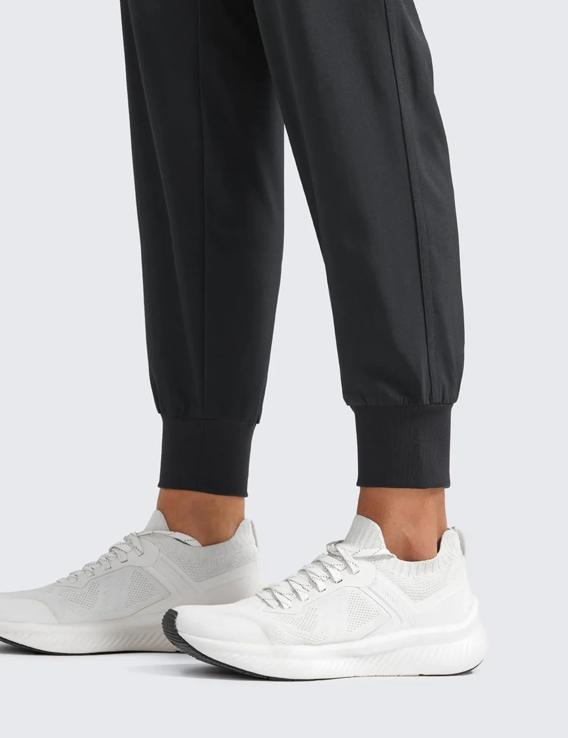 CRZ YOGA Women's Lightweight Workout Joggers 27.5" - Travel Casual Outdoor Running Athletic Track Hiking Pants with Pockets