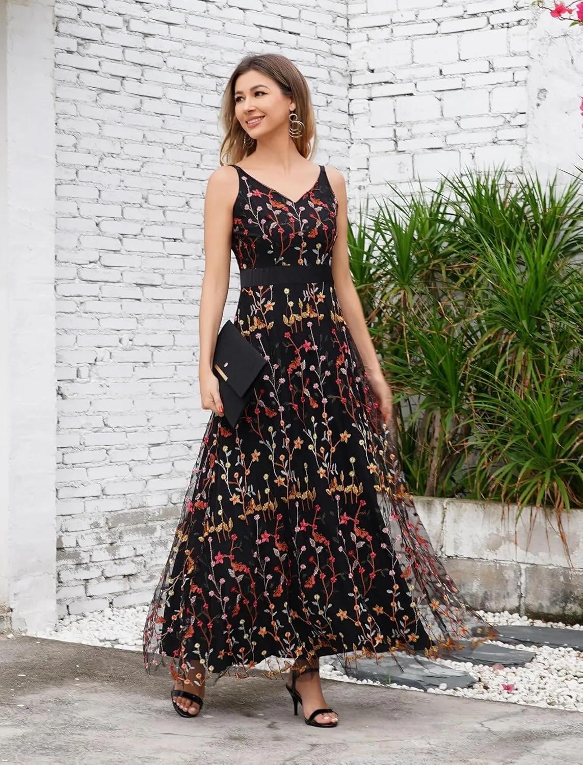Long Floral Embroidery Dress for Women Flower Embroidered Maxi Dress Spaghetti Straps Formal Evening Party Tulle Prom Dress
