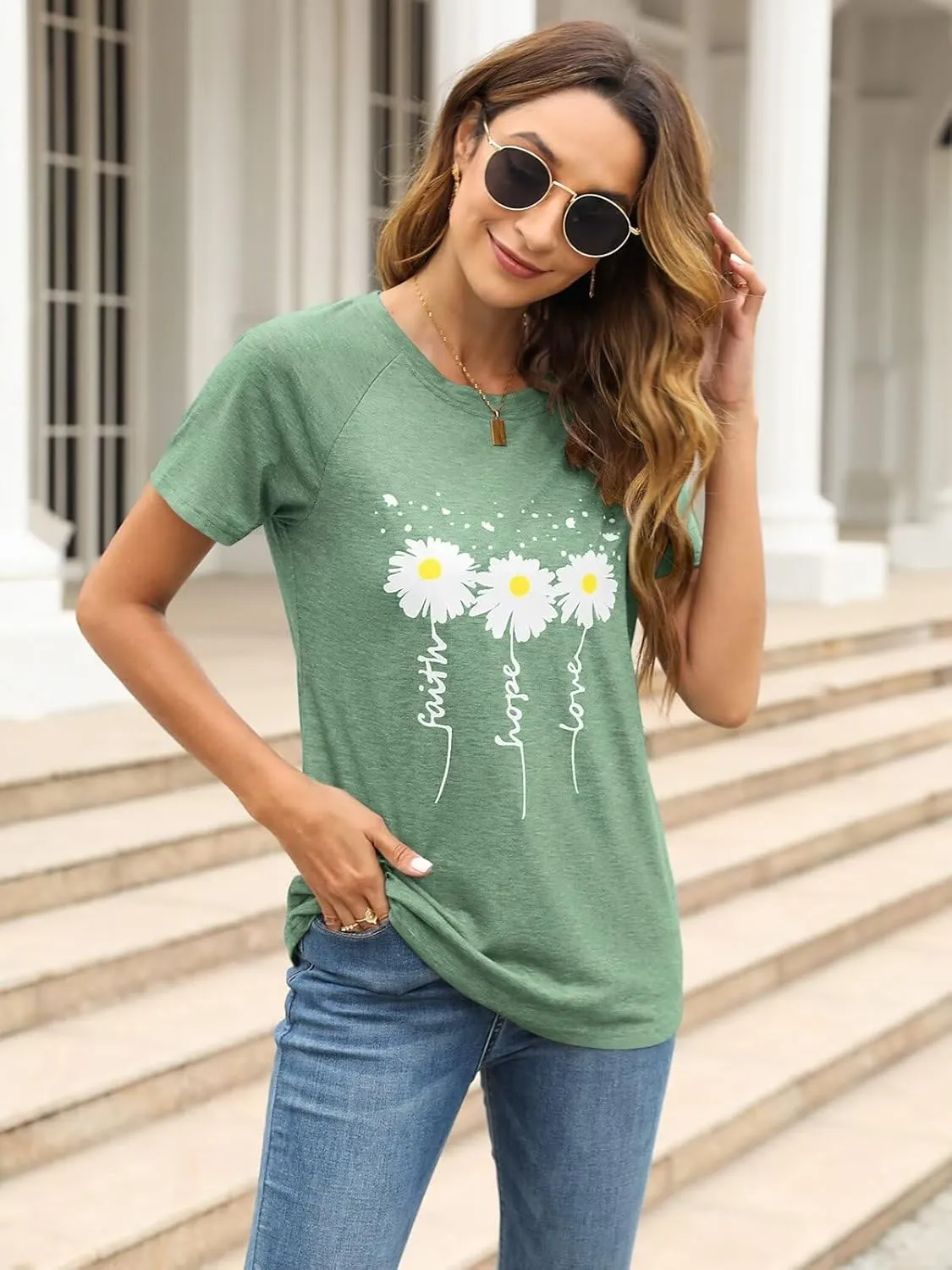 Women Crewneck Daisy Print Short Sleeve T-Shirts Summer Faith-Hope-Love Raglan Sleeve Tees Loose Fit Graphic Tops 2024